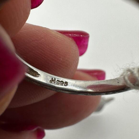 SALE! Beautiful, simple CZ diamond band in stamped sterling silver! - Picture 4 of 10